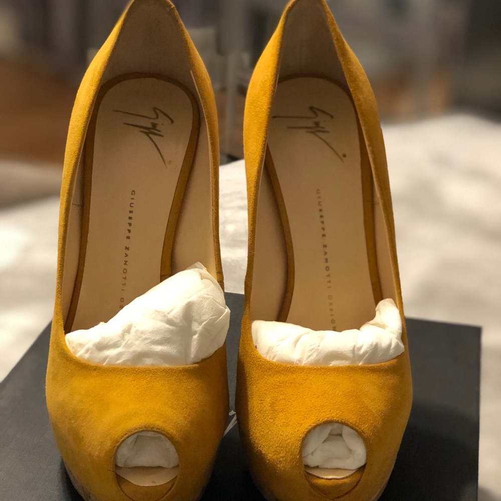 Shoes